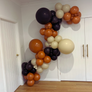 39. "Boo Bash" - DIY Balloon Garland Kit