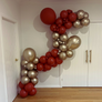 40. "Merry & Bright" - DIY Balloon Garland Kit