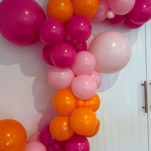 23. "Sunset Glow" - DIY Balloon Garland Kit