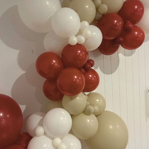 14. "Piston Cup" - DIY Balloon Garland Kit