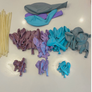 30. "Elsa’s Enchantment" - DIY Balloon Garland Kit