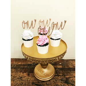 6 x One Cupcake Toppers - Aston Blue