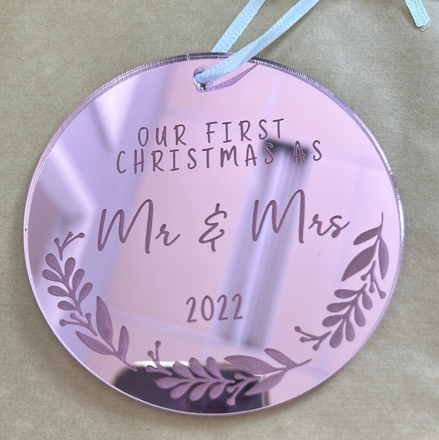 Mr & Mrs Ornament